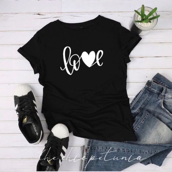 ❤️ PLUS LOVE tee black letter print tee - Picture 2 of 5